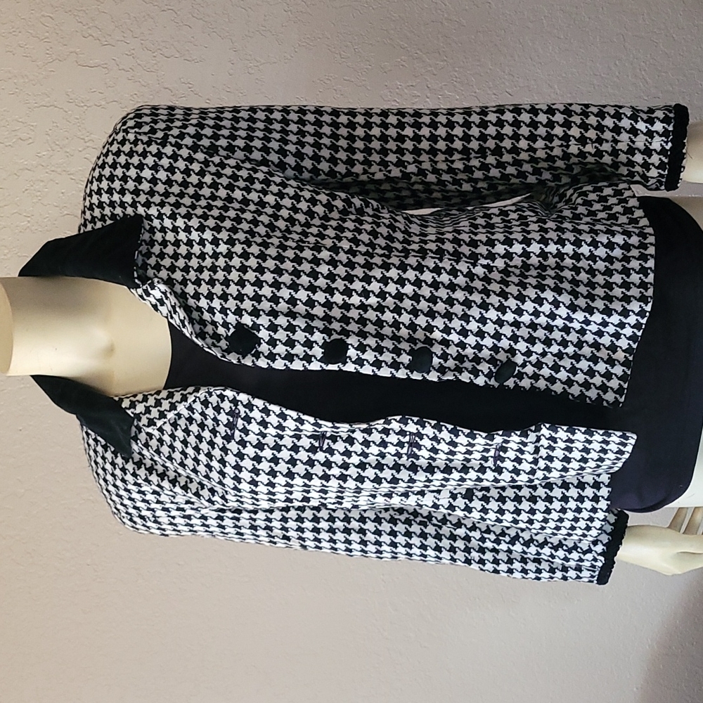 Renee DuMarr houndstooth blazer jacket 4